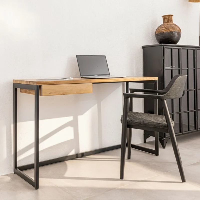 Ivy Desk