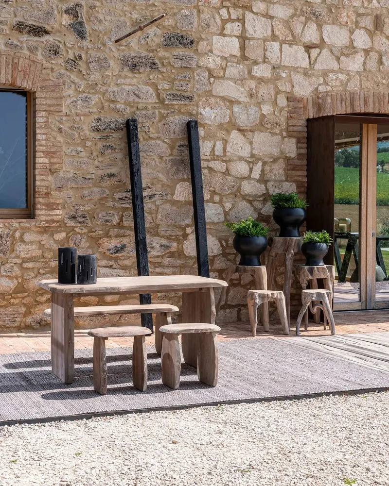 Hocker PEBBLE