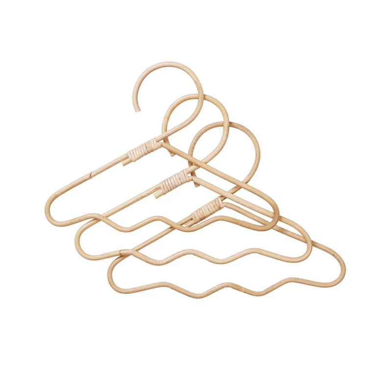 Ferm Living Wavi Clothes Hangers - Set of 3