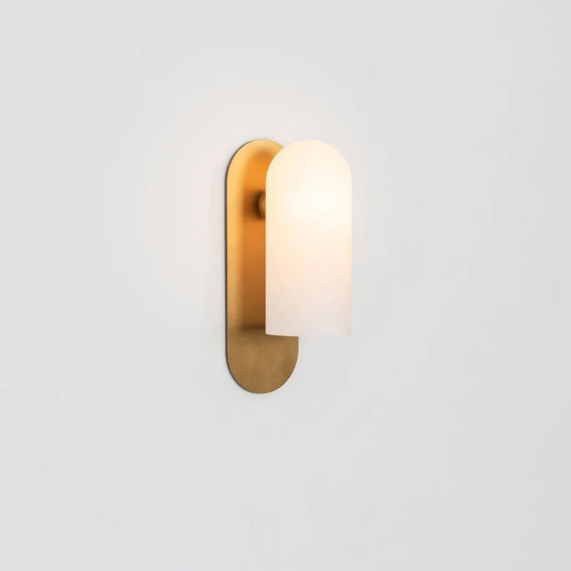 Schwung Odyssey Medium Sconce Wall Lamp