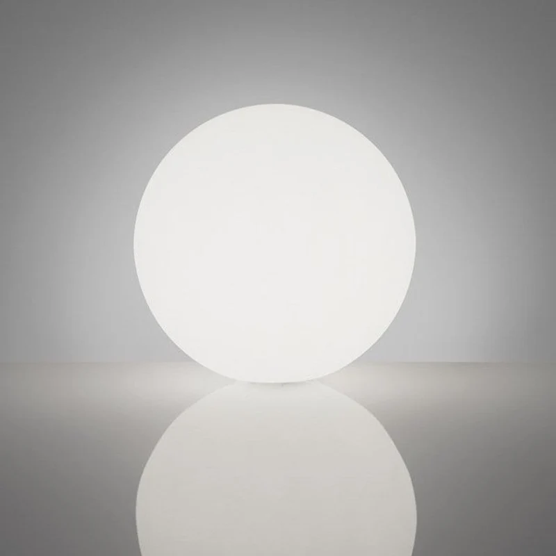 Slide Design Globo Outdoor Floor Lamp