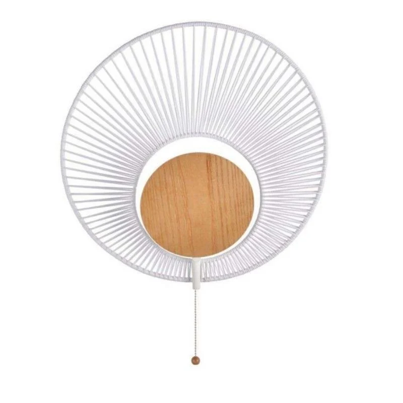Forestier Oyster wall lamp