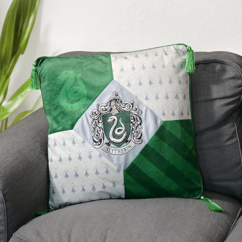 Harry Potter - Slytherin Kissen mit Quasten deluxe