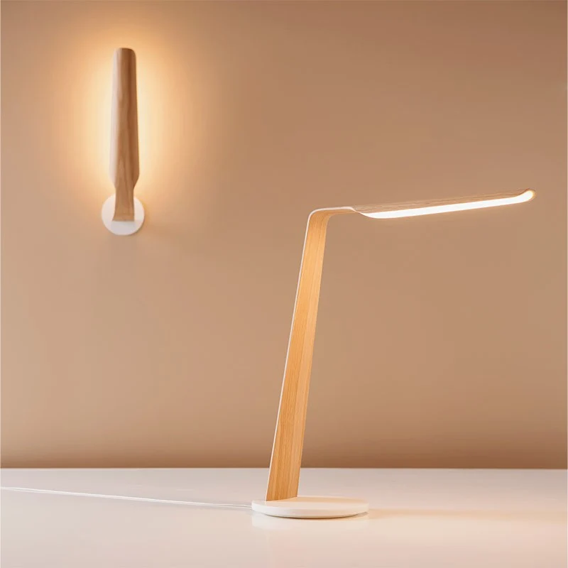 Tunto Swan Table